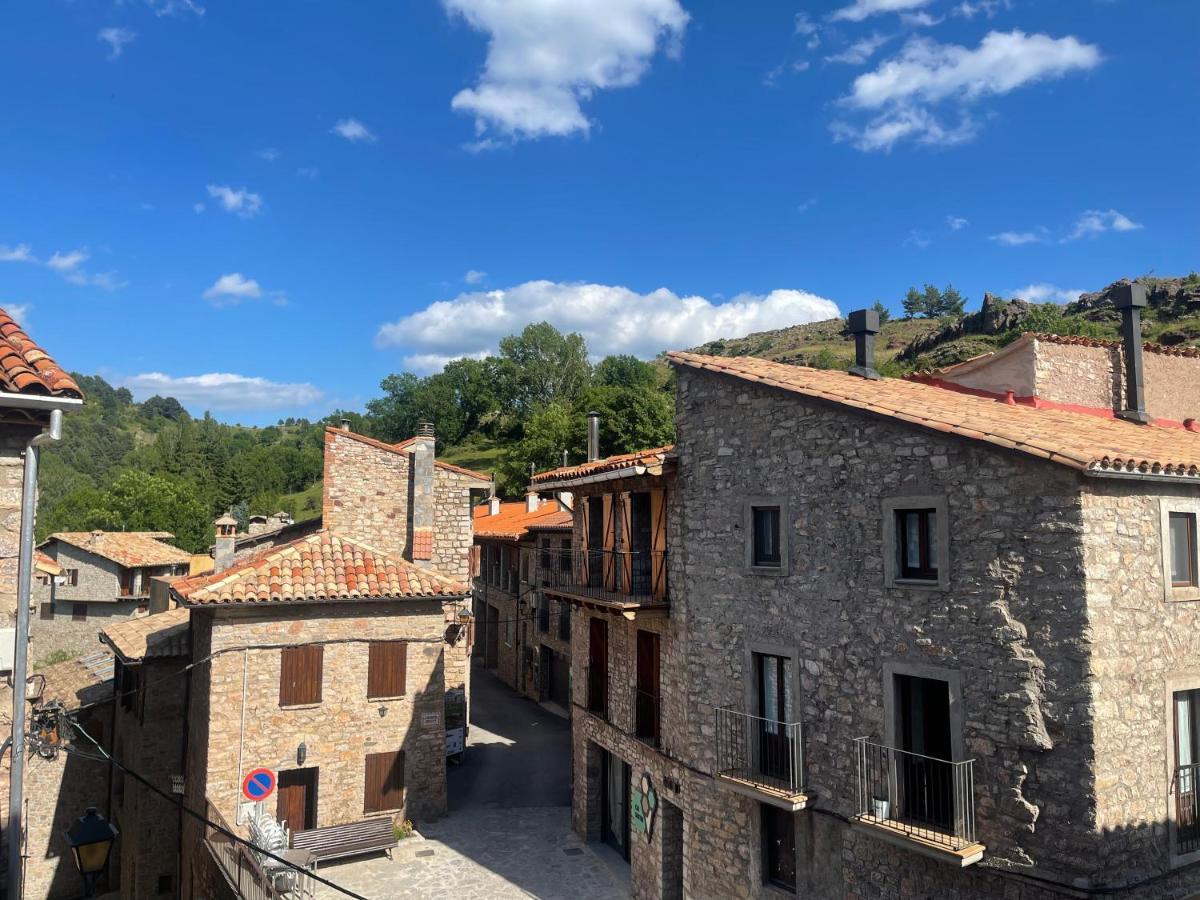 Fonda Peremiquel Hotel Castellar De N'Hug Exterior photo