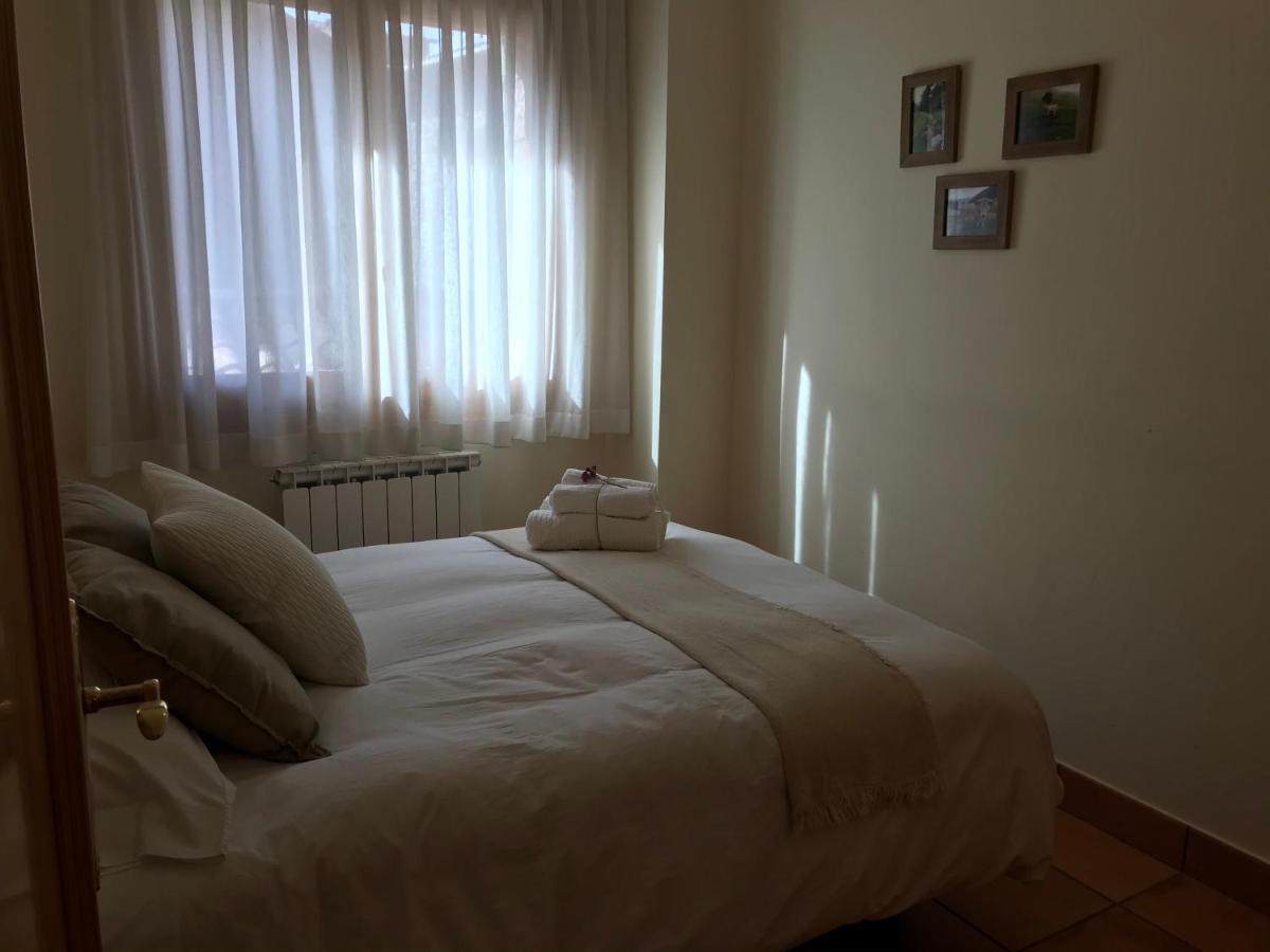 Fonda Peremiquel Hotel Castellar De N'Hug Exterior photo